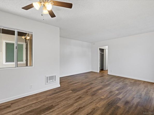 8069 Caminito De Pizza F, San Diego CA 92108