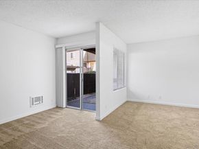 8069 Caminito De Pizza F, San Diego CA 92108