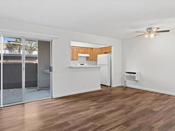 8069 Caminito De Pizza F, San Diego CA 92108