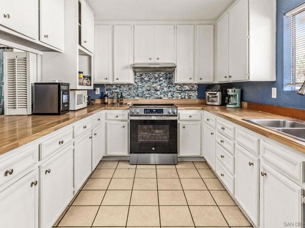 832 Hollister Street B, San Diego CA 92154