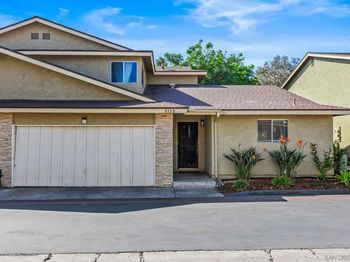 832 Hollister Street