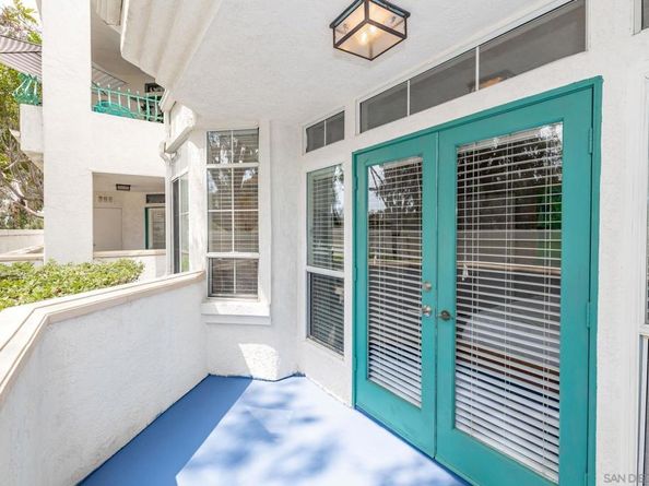 3335 Genoa Way 112, Oceanside CA 92056