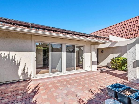 12640 Mantilla Rd, San Diego CA 92128