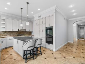 9703 Keeneland Row, La Jolla CA 92037