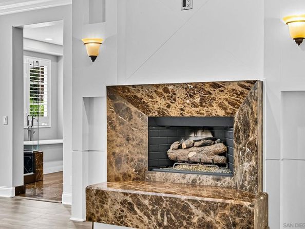 9703 Keeneland Row, La Jolla CA 92037