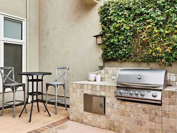 9703 Keeneland Row, La Jolla CA 92037