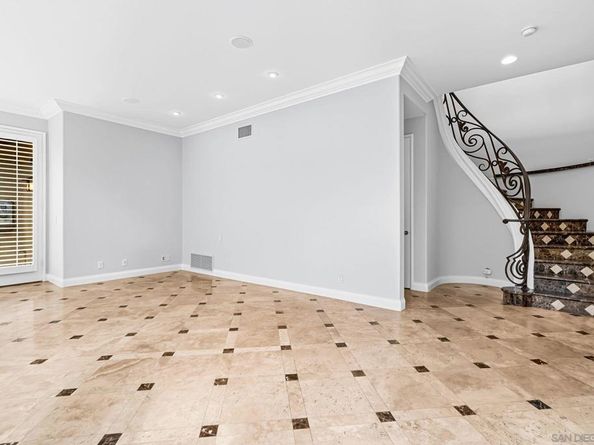 9703 Keeneland Row, La Jolla CA 92037