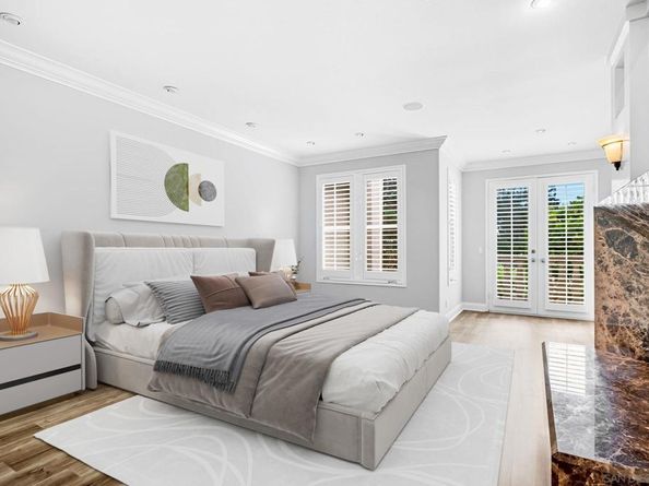 9703 Keeneland Row, La Jolla CA 92037