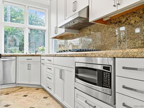 9703 Keeneland Row, La Jolla CA 92037