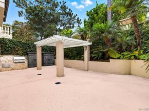 9703 Keeneland Row, La Jolla CA 92037