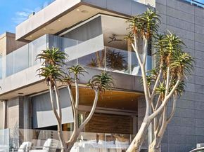 6653 Neptune, La Jolla CA 92037
