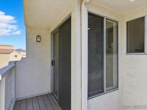 12034 Calle De Montana 286, El Cajon CA 92019