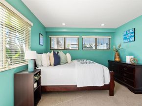 806 Redondo Ct, San Diego CA 92109