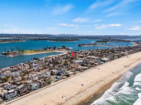 806 Redondo Ct, San Diego CA 92109