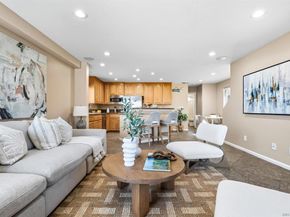 806 Redondo Ct, San Diego CA 92109