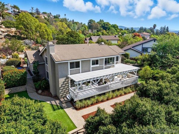 1542 Woody Hills Dr, El Cajon CA 92019