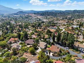 1542 Woody Hills Dr, El Cajon CA 92019