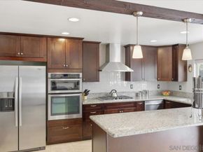 1542 Woody Hills Dr, El Cajon CA 92019