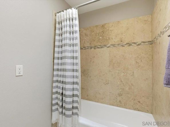 1542 Woody Hills Dr, El Cajon CA 92019