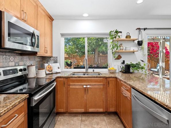 17162 Poblado Ct, San Diego CA 92127