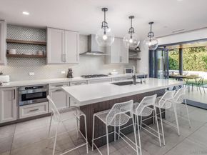 1303 Hermes Ave, Encinitas CA 92024
