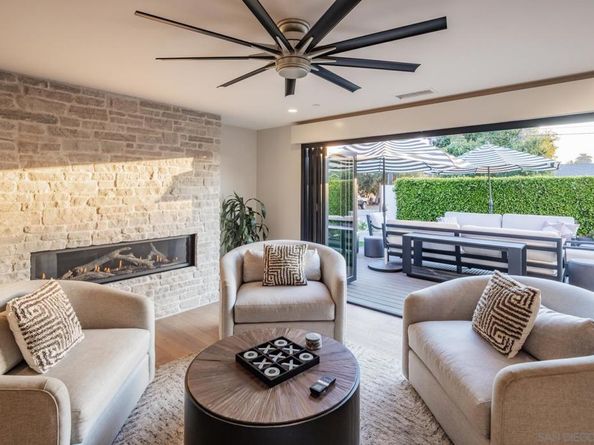 1303 Hermes Ave, Encinitas CA 92024