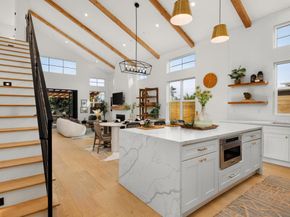 623 Colima St, La Jolla CA 92037