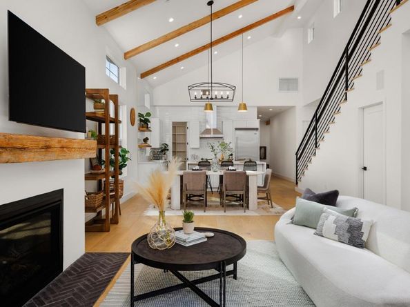 623 Colima St, La Jolla CA 92037