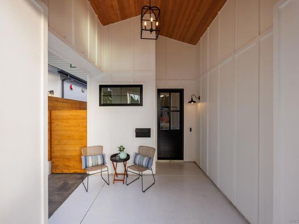 623 Colima St, La Jolla CA 92037