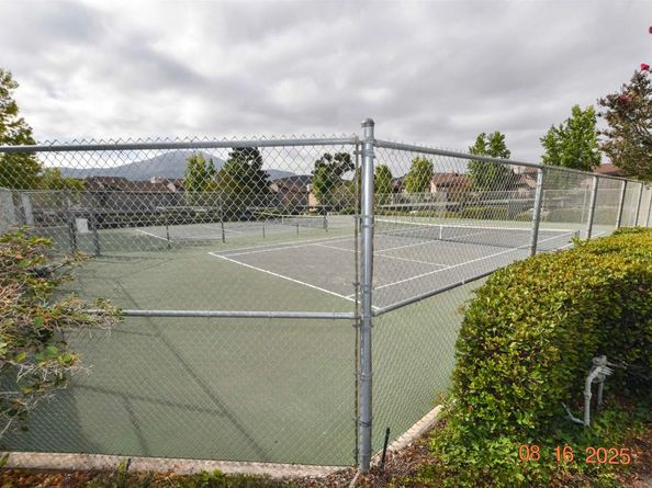 2976 Anawood Way, Spring Valley CA 91978