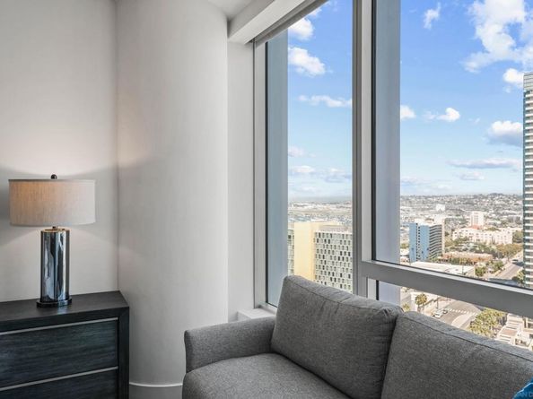 888 W E Street 2206, San Diego CA 92101