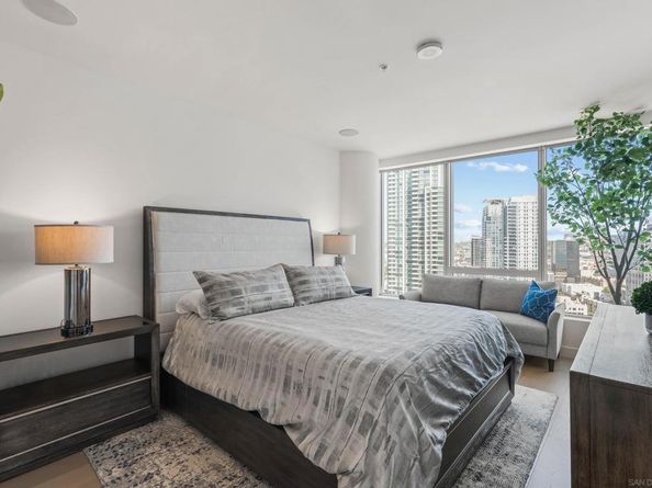 888 W E Street 2206, San Diego CA 92101