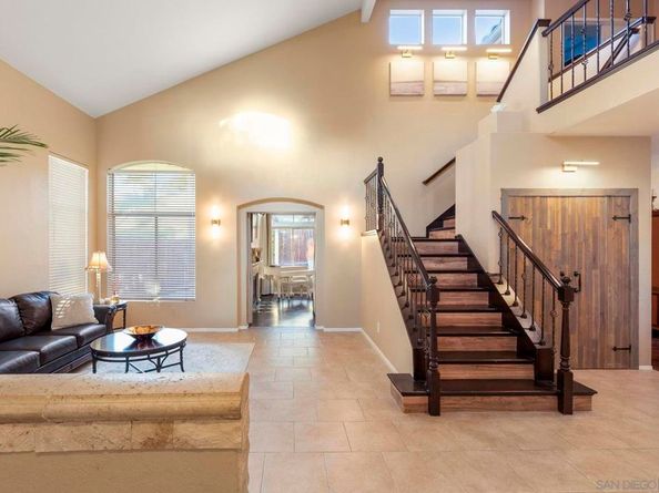 838 Masters Dr, Oceanside CA 92057