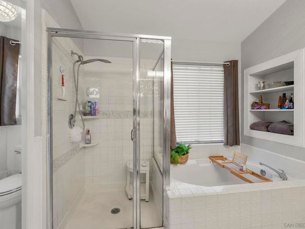 838 Masters Dr, Oceanside CA 92057