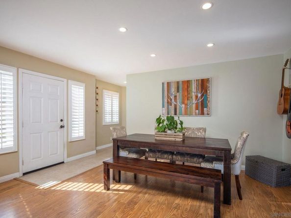 4727 Pescadero, San Diego CA 92107