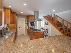 4727 Pescadero, San Diego CA 92107