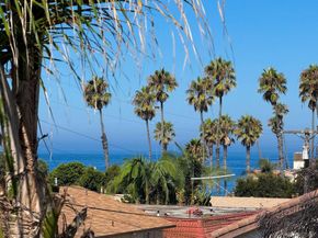 4727 Pescadero, San Diego CA 92107