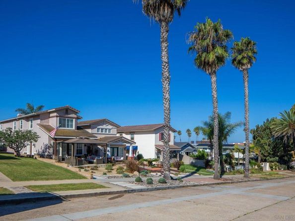 4727 Pescadero, San Diego CA 92107