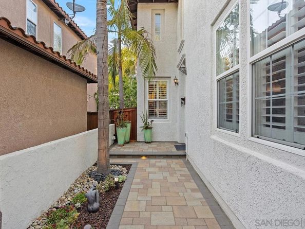 380 Avenida La Cuesta, San Marcos CA 92078
