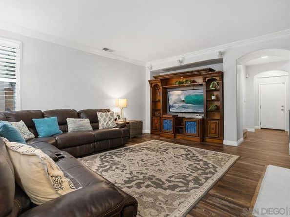 380 Avenida La Cuesta, San Marcos CA 92078