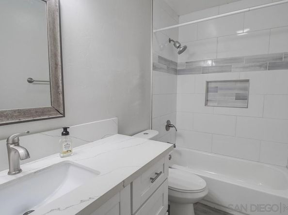 3484 Armstrong St, San Diego CA 92111