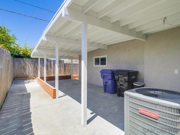 3484 Armstrong St, San Diego CA 92111