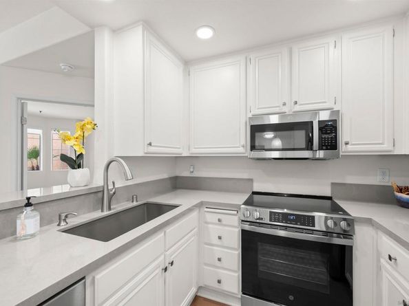 3969 Mahaila Ave 104, San Diego CA 92122