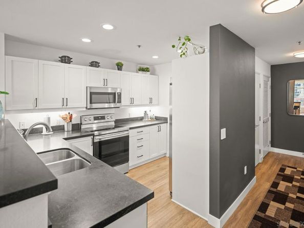 427 9Th Ave 704, San Diego CA 92101