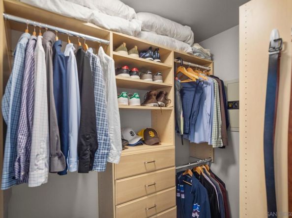 427 9Th Ave 704, San Diego CA 92101