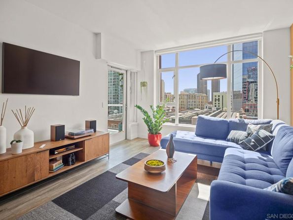 427 9Th Ave 704, San Diego CA 92101
