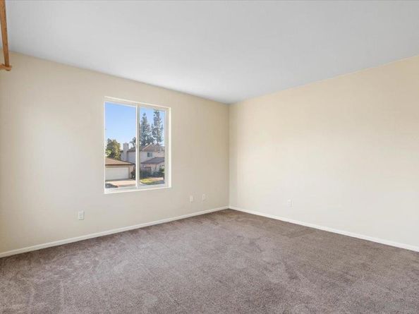 609 Jacks Creek Road, Escondido CA 92027