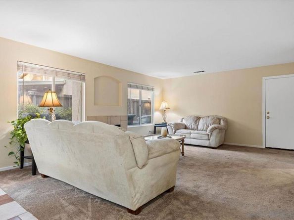 609 Jacks Creek Road, Escondido CA 92027