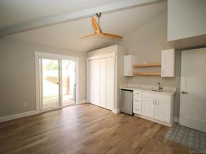 6732 Antilope St, Carlsbad CA 92009
