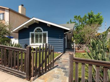 3614 Wawona Dr